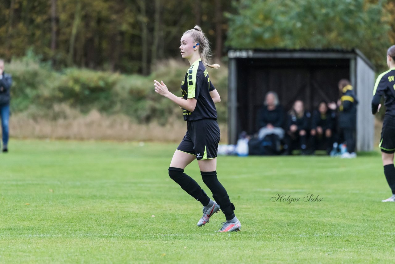 Bild 128 - B-Juniorinnen SG Mittelholstein - SV Frisia 03 Risum-Lindholm : Ergebnis: 1:12